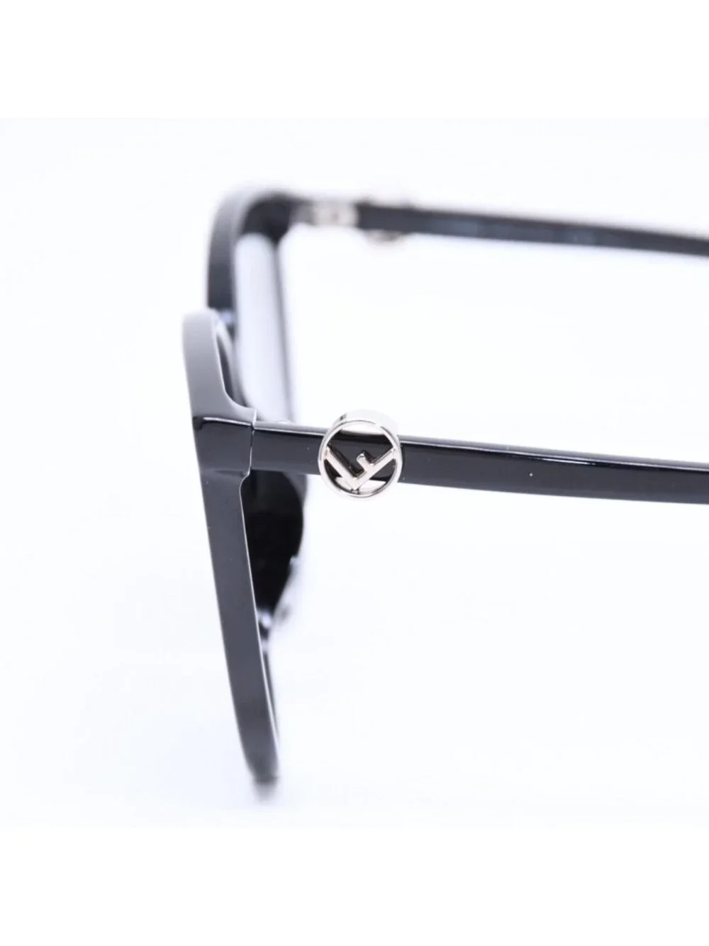 Fendi Sunglasses Eyewear FF Black Silver